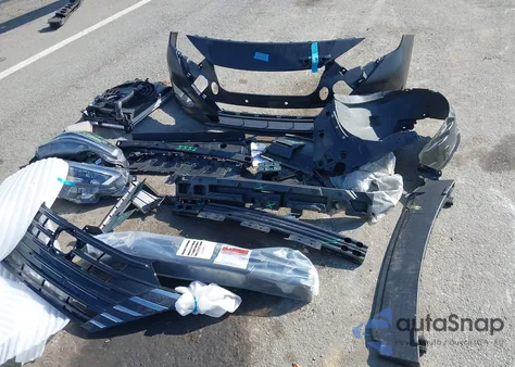 2024 Nissan Versa 1.6 Sr from USA, damaged, VIN 3N1CN8FV8RL858769